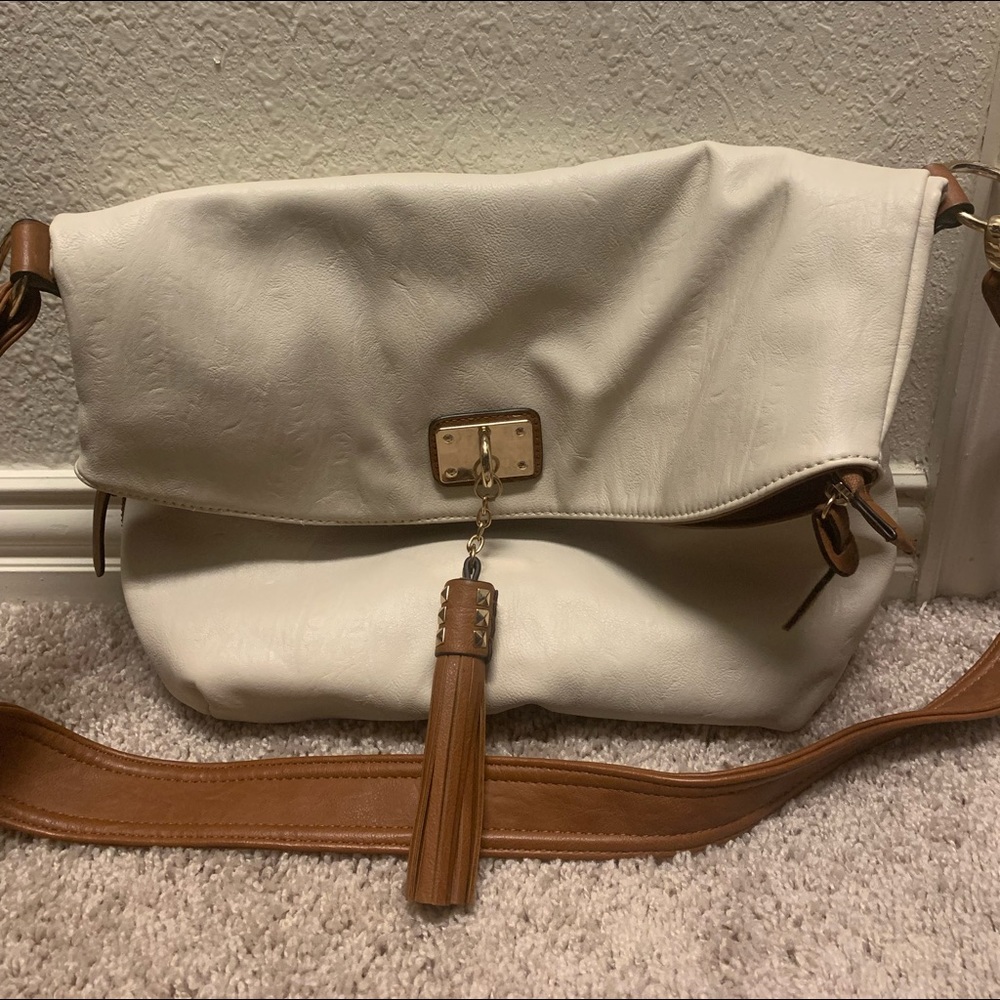 Shoulder bag